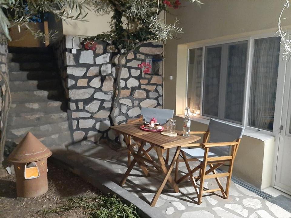 Quiet, Colourful Home In Cyclades Adiata Εξωτερικό φωτογραφία